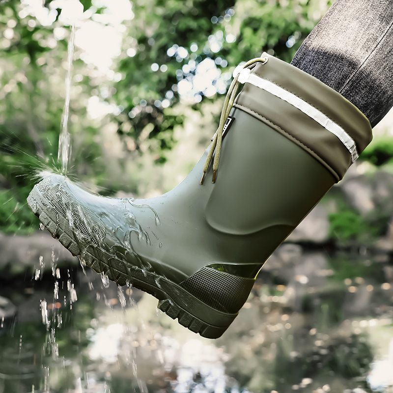 Zimowe buty przeciwdeszczowe,  – Fishing Equipment Basic recenzja i cena